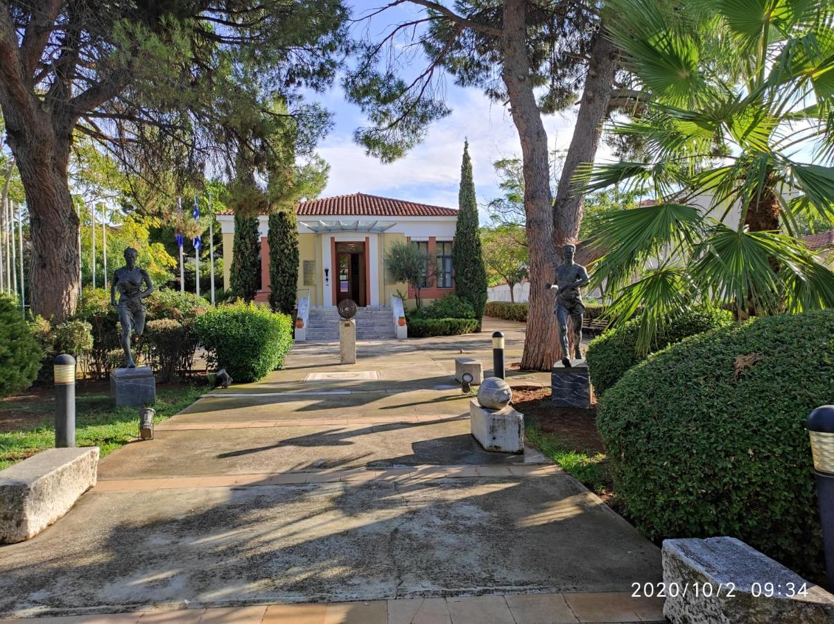 Seaside Jacaranda Apartment Schinias Exterior photo