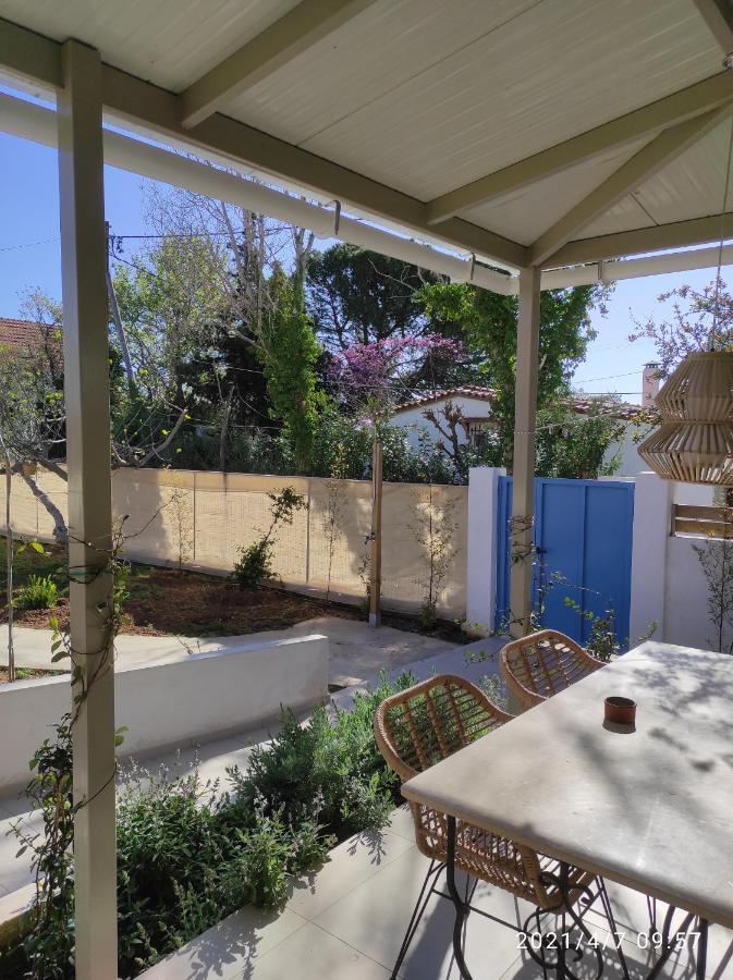 Seaside Jacaranda Apartment Schinias Exterior photo
