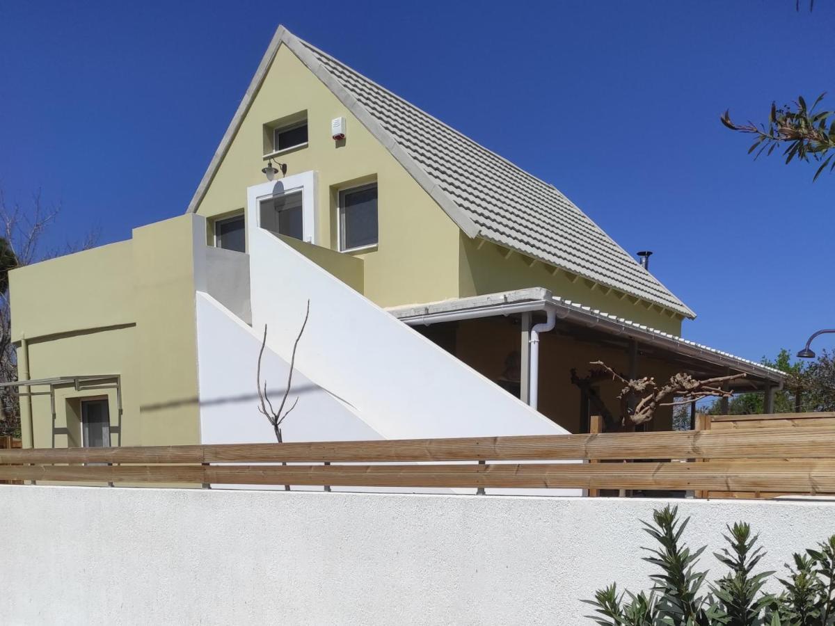 Seaside Jacaranda Apartment Schinias Exterior photo