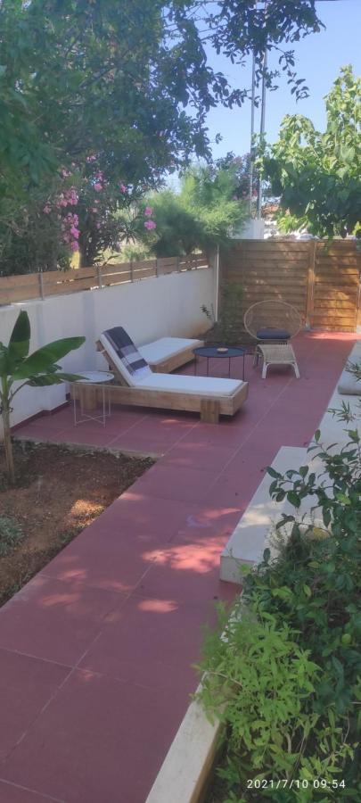 Seaside Jacaranda Apartment Schinias Exterior photo