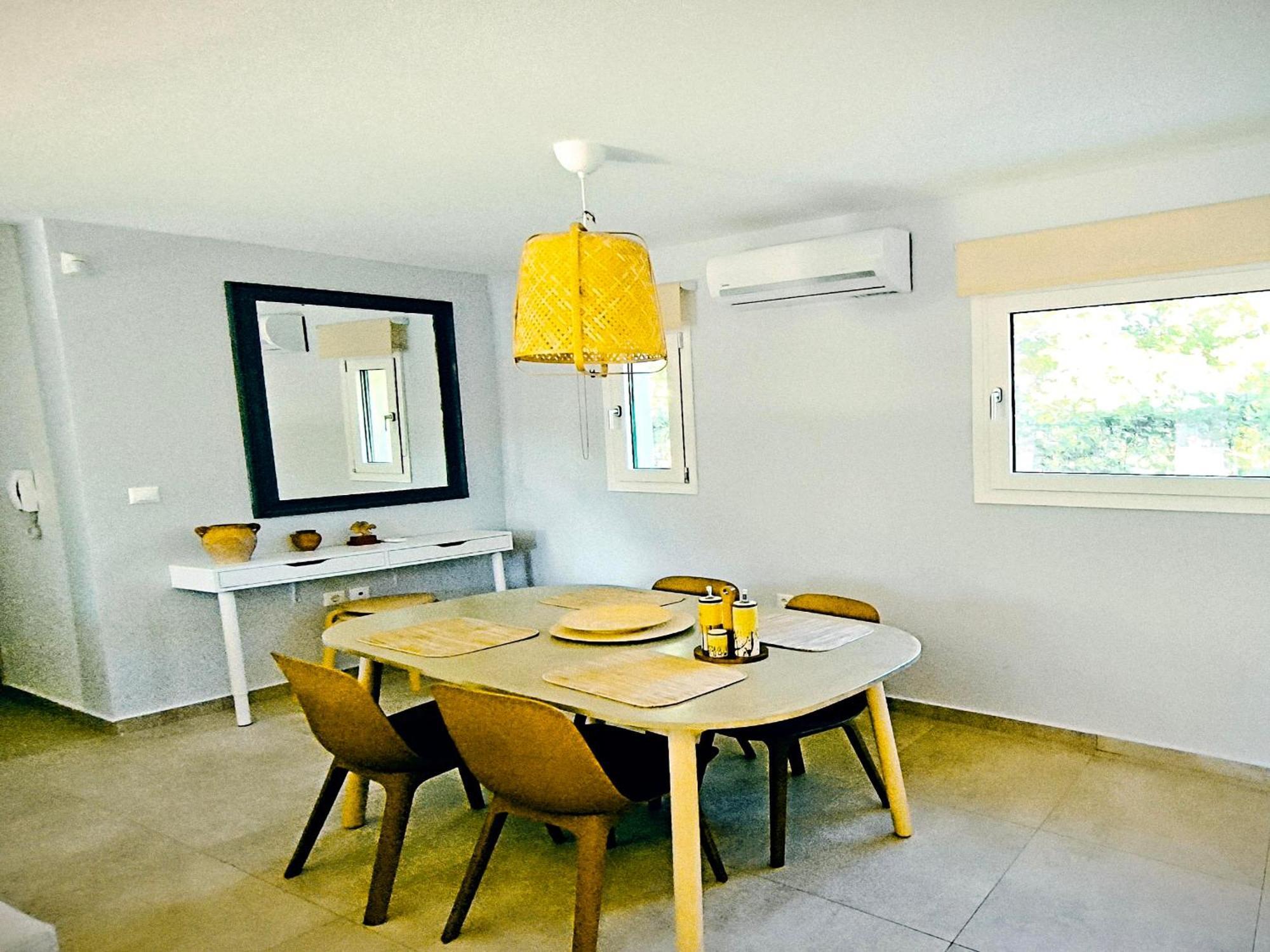 Seaside Jacaranda Apartment Schinias Exterior photo